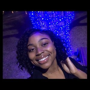 Meet your Posher, Amyah